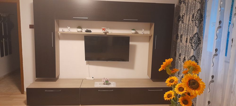 Inchiriez apartament
