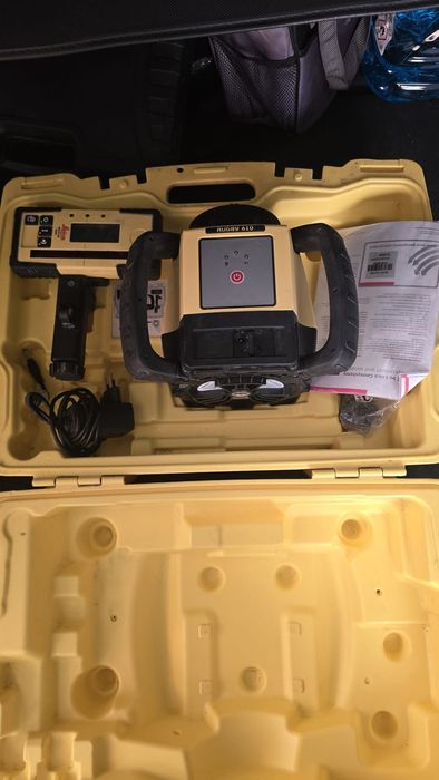 Laser Leica Rugby 610 complet in cutie stare impecabila+ alte lasere
