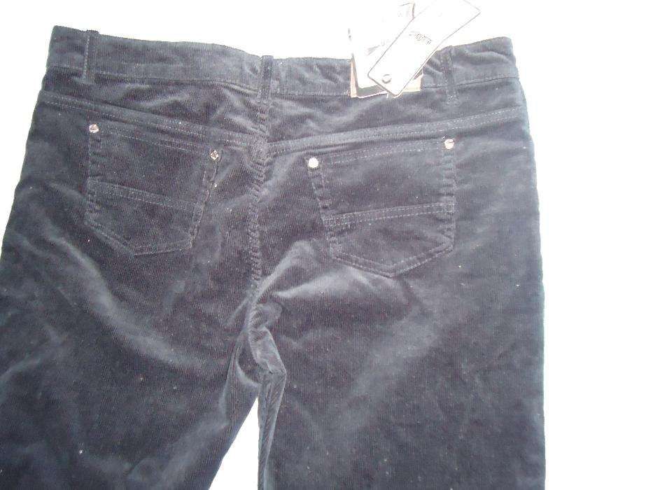Pantaloni reiati (noi)