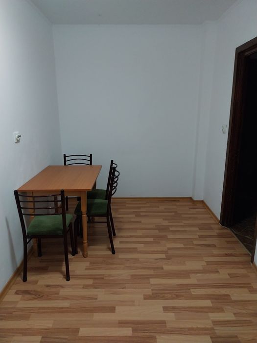 Închiriez apartament 2 camere