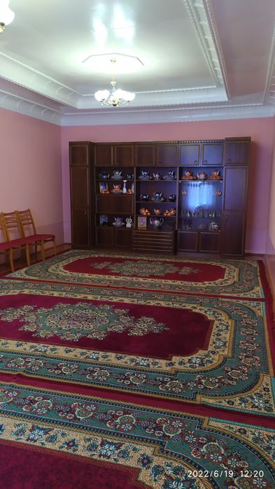 М-39 хамма шароитга эга 8- сотихли ховли сотилади.