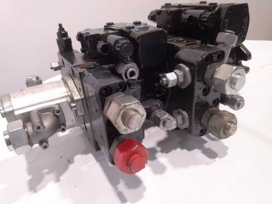 Pompa hidraulica A10VG45EP4D1 pentru Bomag BM1200