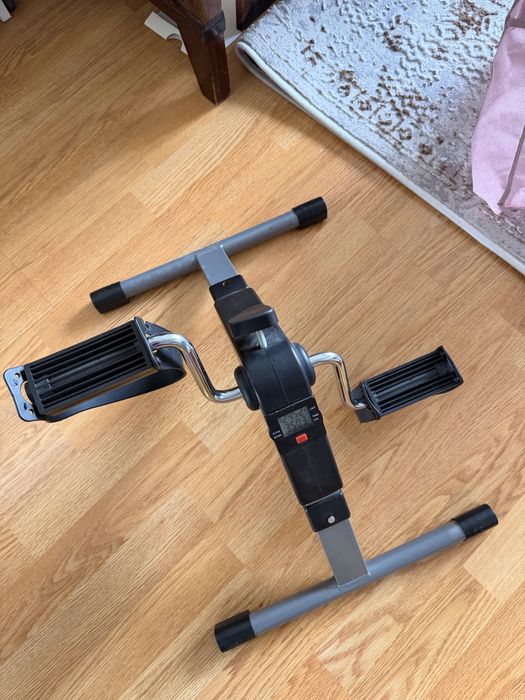 Тренажёр для ног