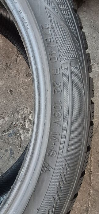 4 anvelope iarna Vredestein 275/40/22,dot 2020.Pretul este pe bucata.