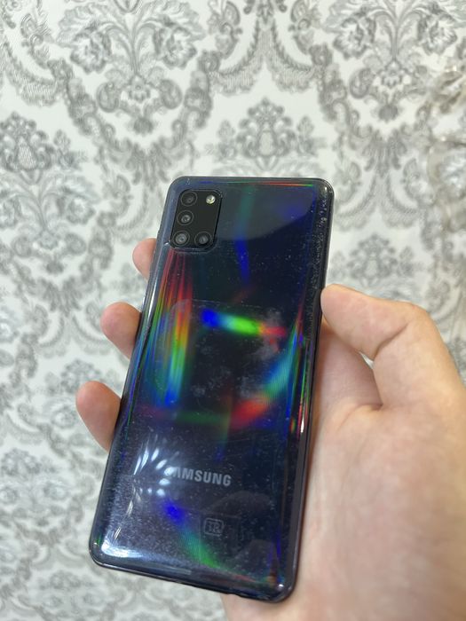 Продам samsung galaxy a31