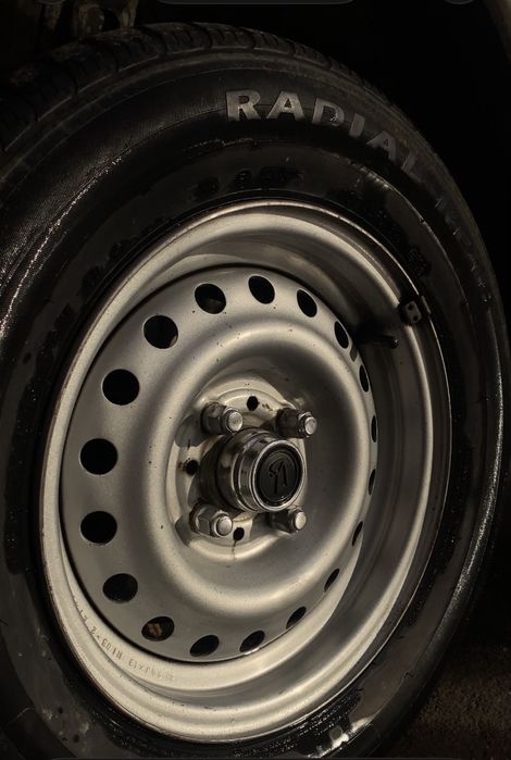 Juguli vaz 2106 sotiladi