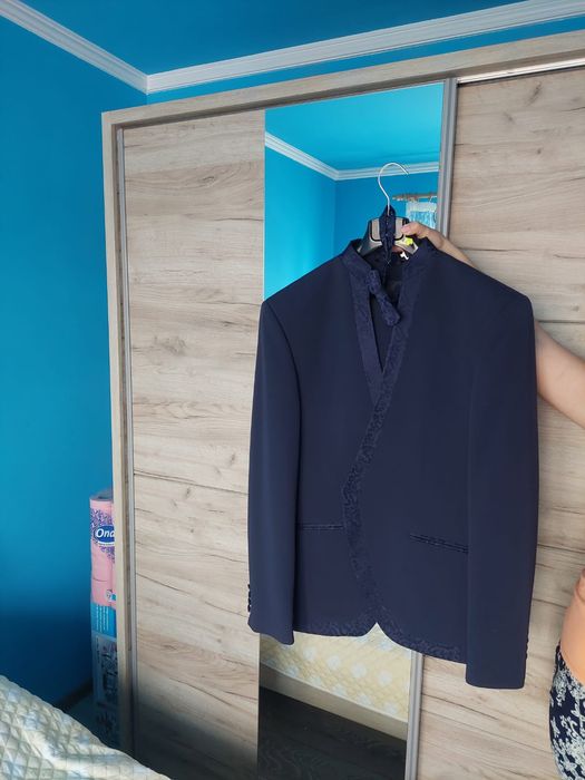 Costum bărbați pt.diverse evenimente!