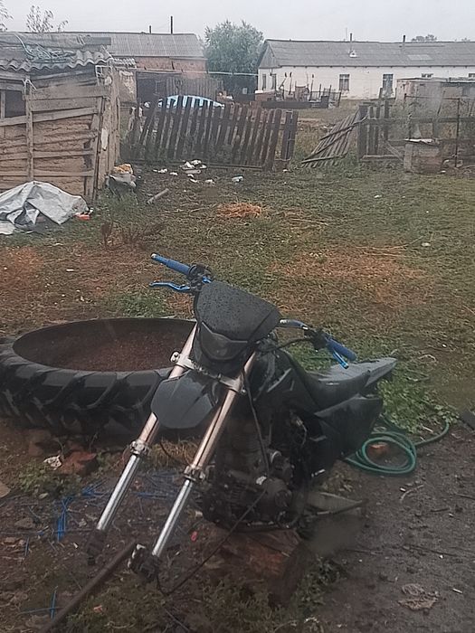 нужно 2камеры и карб
