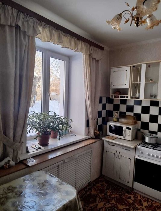 продам 1 комнатную квартиру