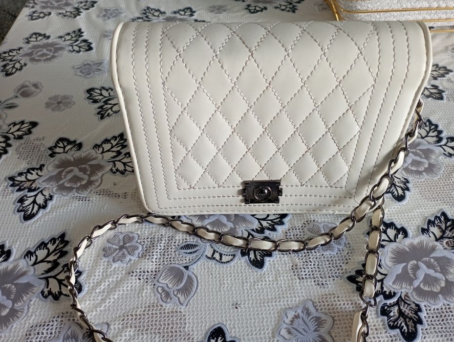 Продам вещи б/у в хорошем состоянии