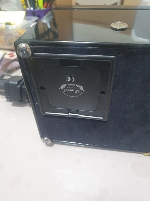 Aparat de întors ceasuri automate