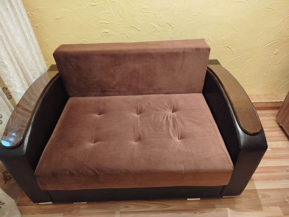 Продам диван/тахта