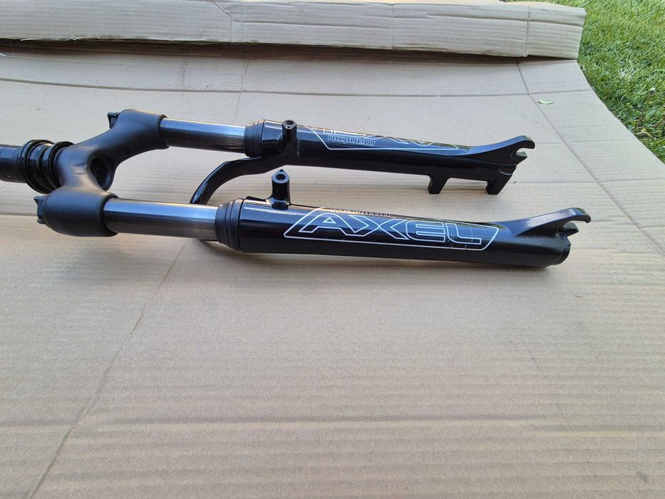 Furca MTB Manitou Axel, 26inch, reglabila, cursa 80mm
