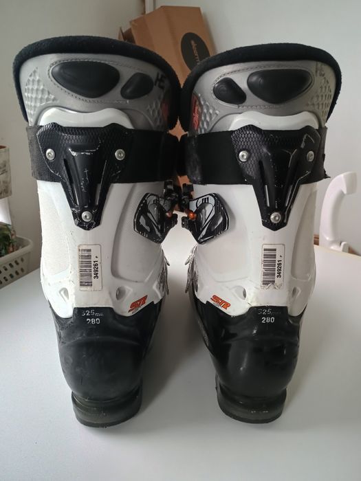 Clapari schi second 43