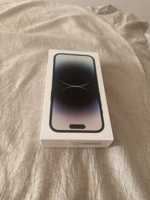 Смартфон iphone 14 pro