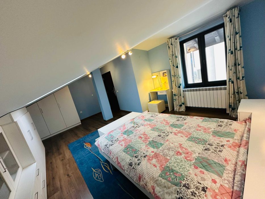 Дава се под наем Етаж от къща в Банско - 90 кв.м за 800 € - Снимка #11