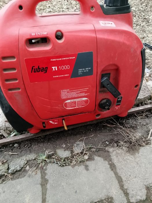 Продам бензиновый генератор