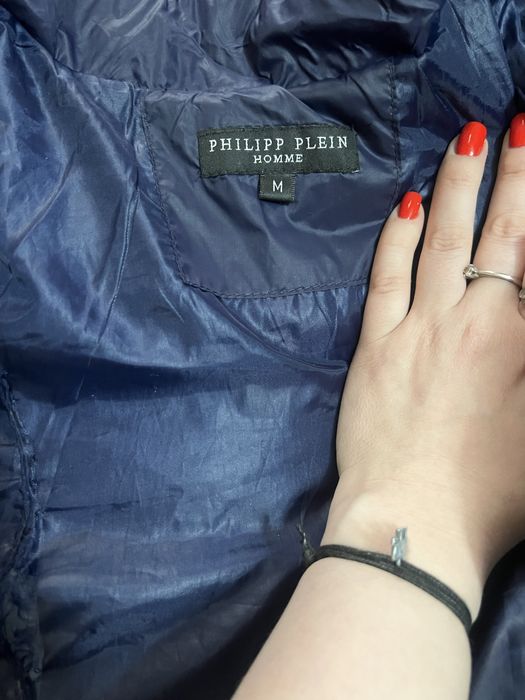 Продам куртку женскую