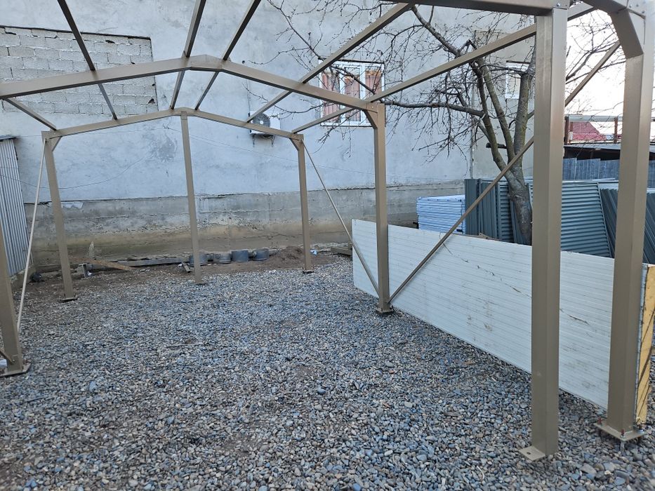 Vând panou din tabla ondulata si Garaje auto