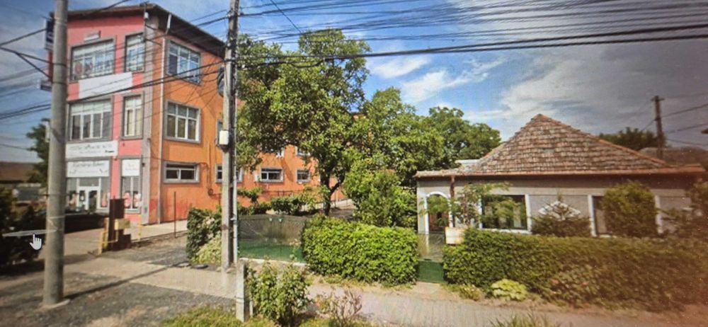 inchiriez teren Dumbravita strada Conac langa cladirea rosie