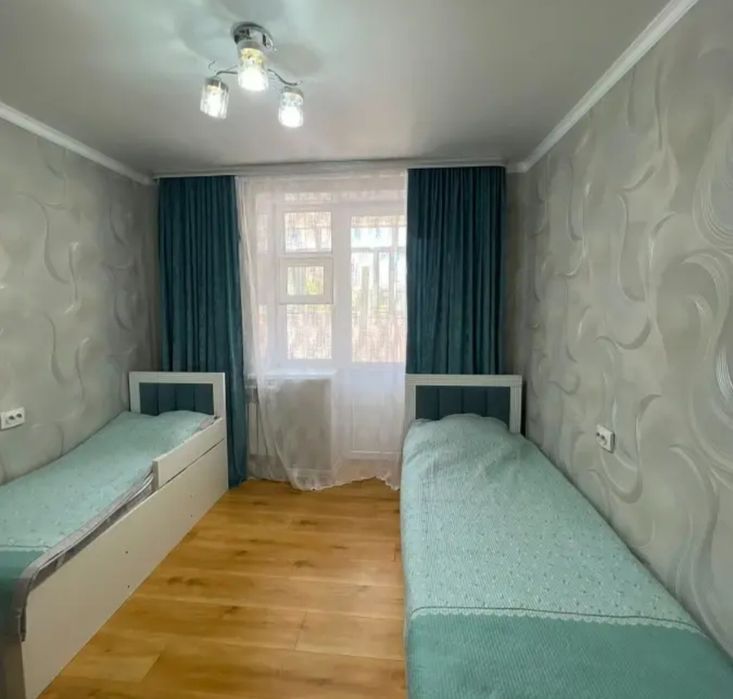 продам 4-х ком. 85кв. 3мкр. 3-этаж