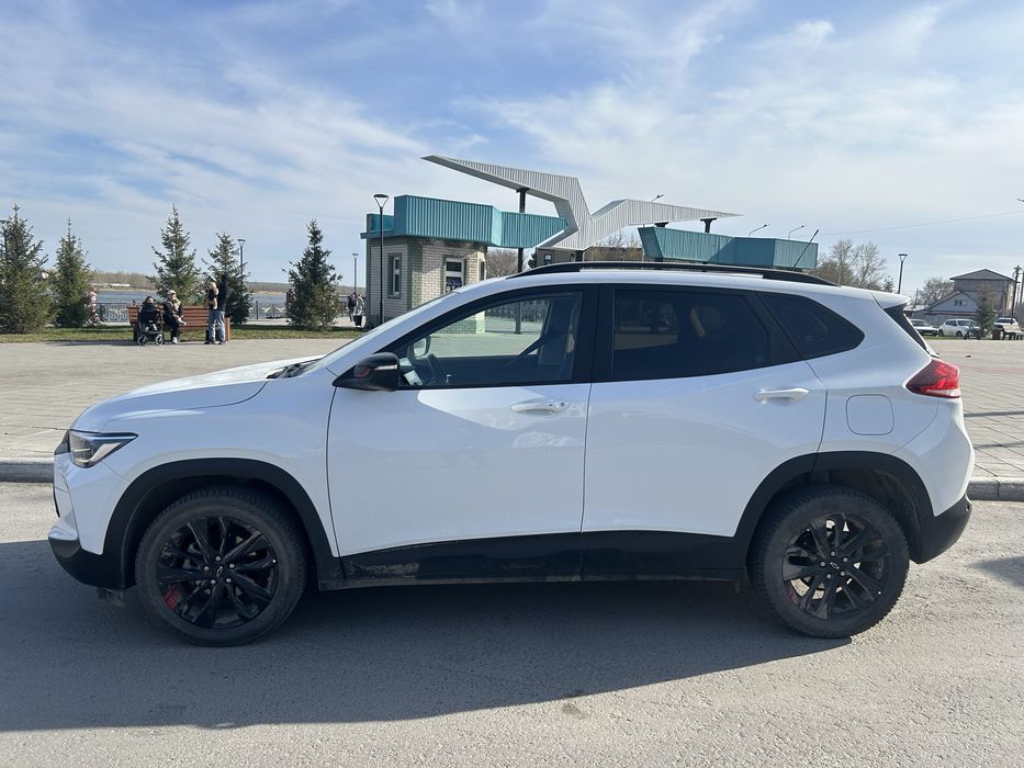 Продам шевроле трекер 2021 года