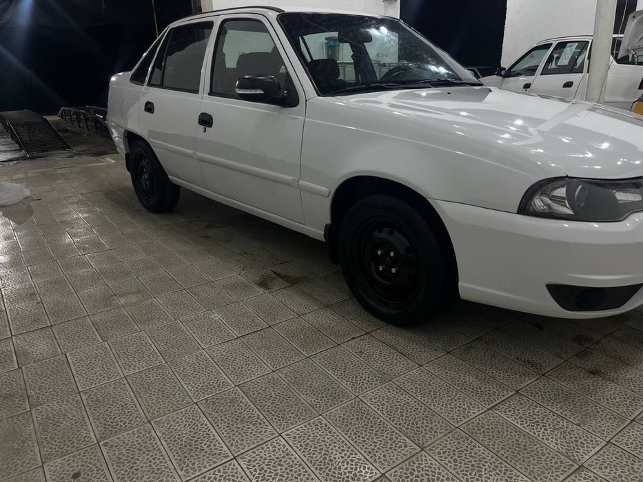 Nexia 2 2014  mator 1.6 люкс без кондиционера родная краска