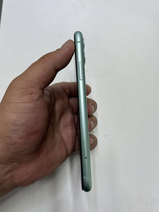Iphone 11 (64GB) в идеальном состояний