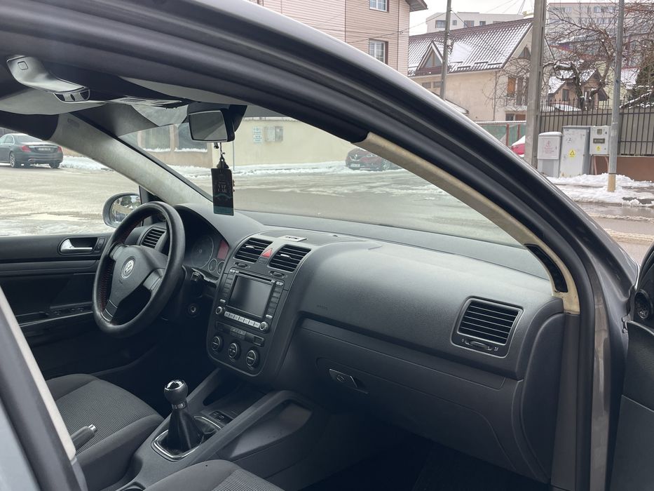 Vând Vw Golf 5 1.4 Benzină 2008