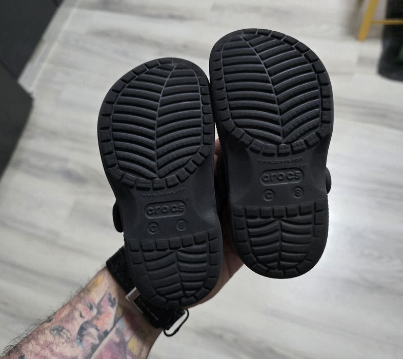 Crocs negrii mărimea 24-25