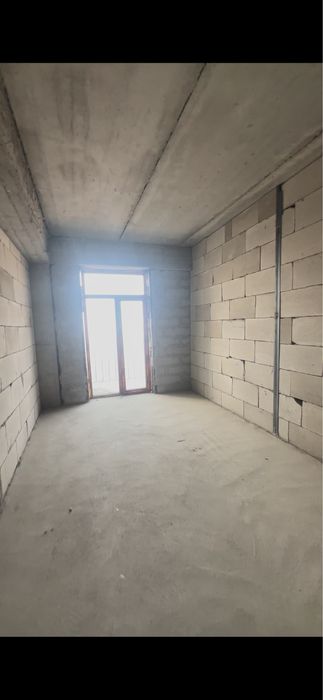 Новостройка квартира киргили