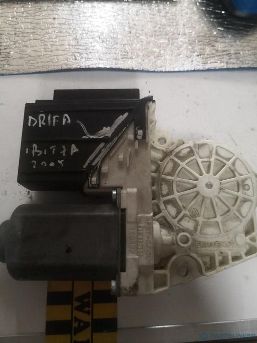 Motoras Macara Geam Dreapta Fata Seat Ibiza Iv (6L1) [ 2002 - 2009 ]