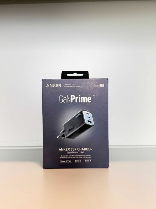 Incarcator Anker 737 GanPrime 120W 2x USB-C 1x USB-A