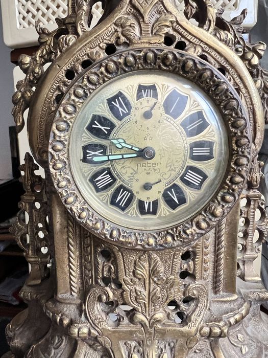 Ceas antic vechi din bronz original fabricat  Germania automatic arata