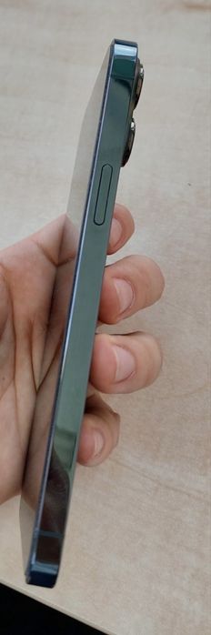Vând Iphone 13 pro max - 128GB - Green