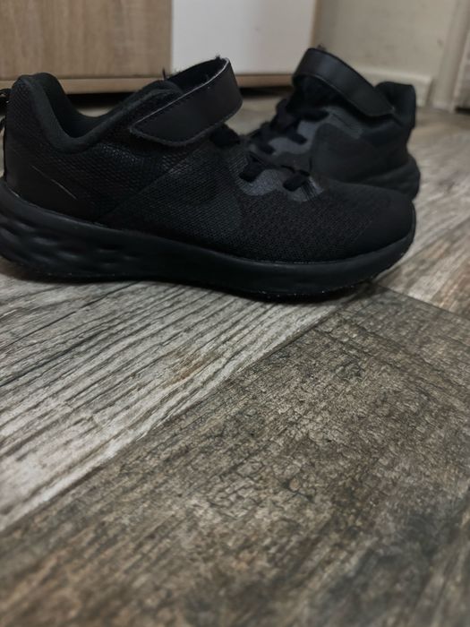 Детски маратонки Nike