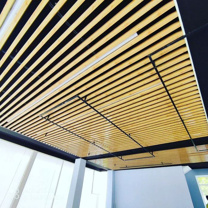 Potolok reychni reyka потолок Реечни рейка Грильято Армстронг(7)