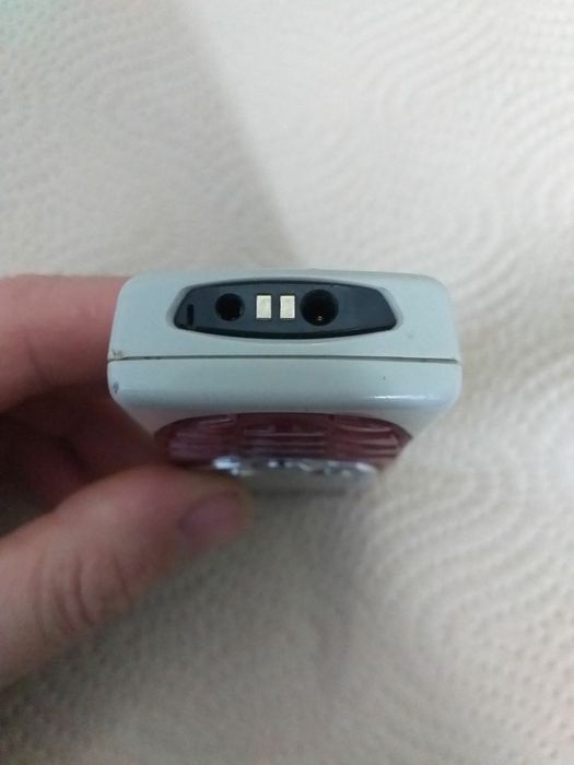 Nokia 8310 , 30-дневка без регестрации imei. 
Всё родное.