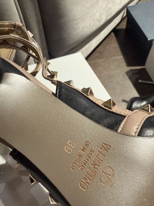 Дамски обувки на ток Valentino