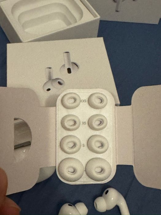 Air Pods 3 pro 2025
