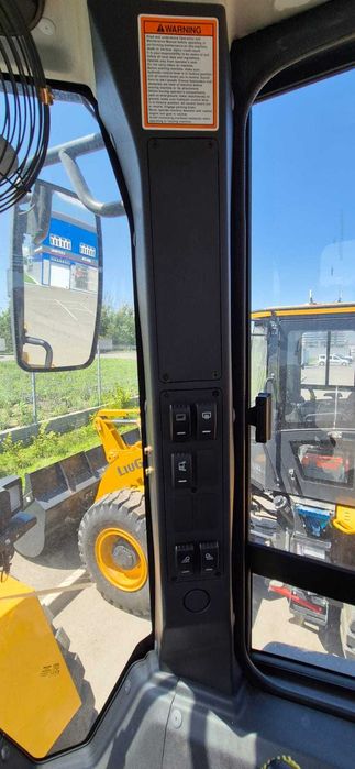 Фронтальный погрузчик LiuGong 855