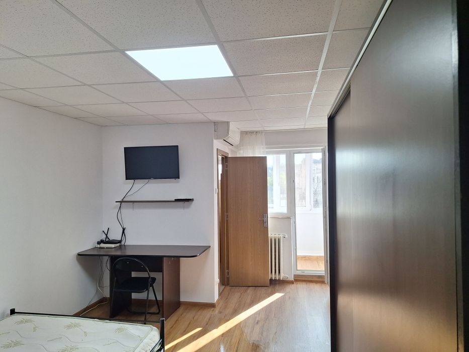 PF Inchiriez garsoniera Nicolina