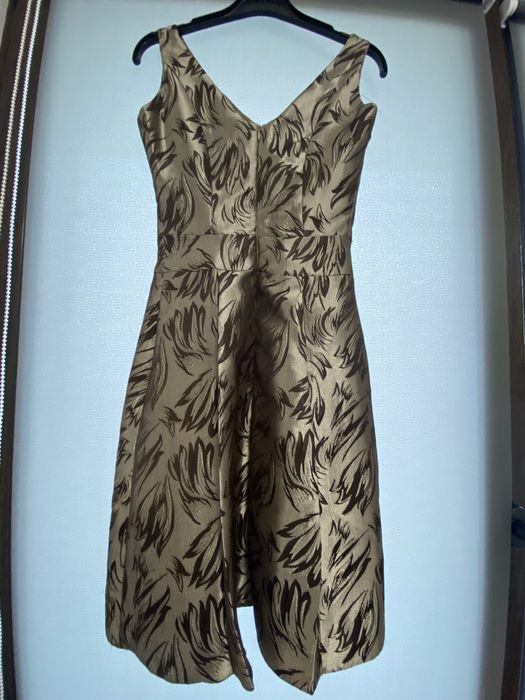 Super preț rochie Anka’s