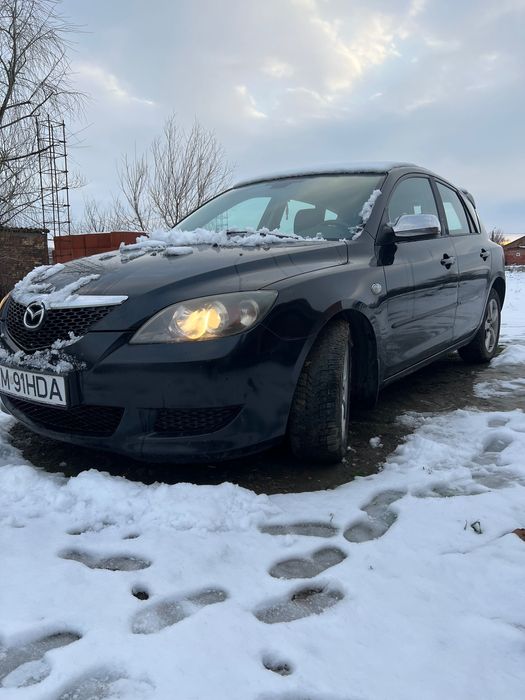 Vând Mazda 3- An 2006, Fiabilă, confortabilă și gata să pornească!
