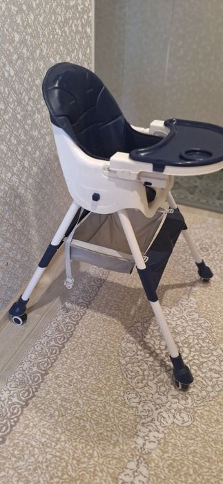 Продам стульчик для кормления