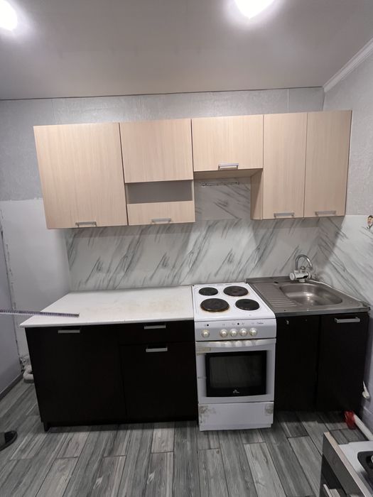 Продам кухонный гарнитур