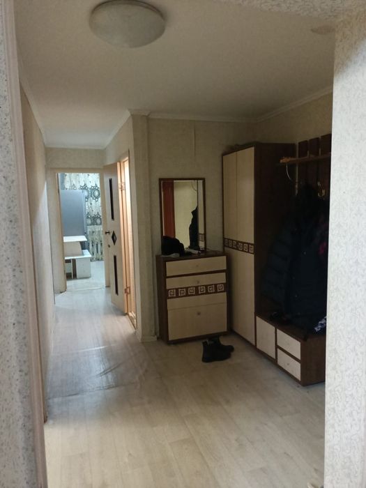 Продается 3-комнатная квартира