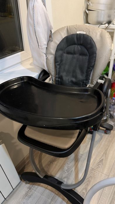 Продам стульчик для кормления