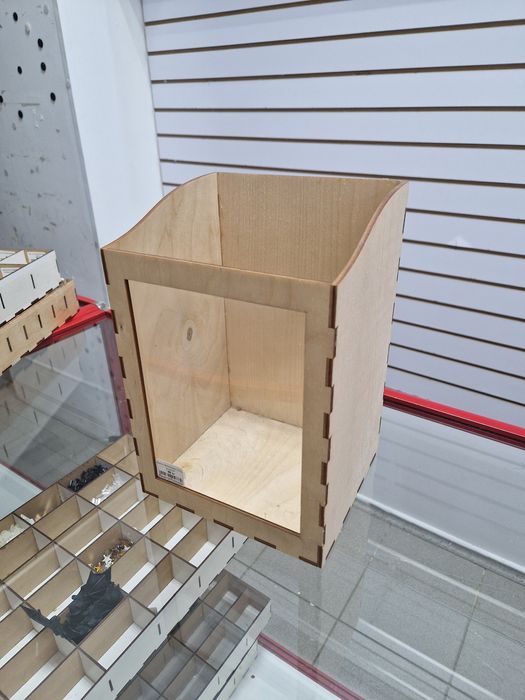 Торговое оборудование, б/у