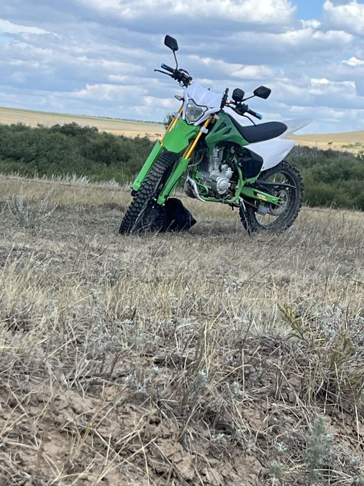 Мотоцикл 250 кубов